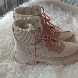 Sorel Beige and Red Winter Boots